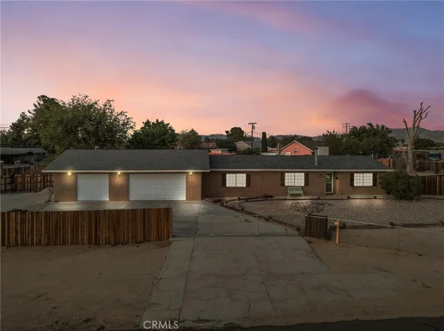 12835 Iroquois Road, Apple Valley, California 92308