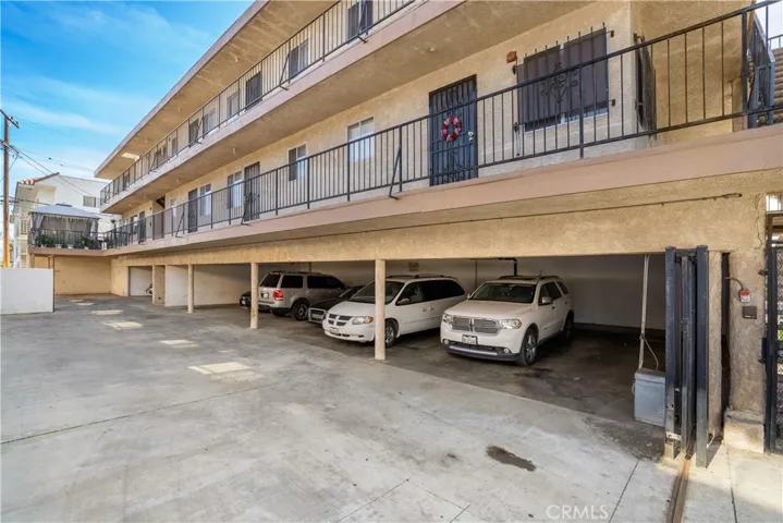 12612 Kornblum Avenue, Hawthorne, California 90250