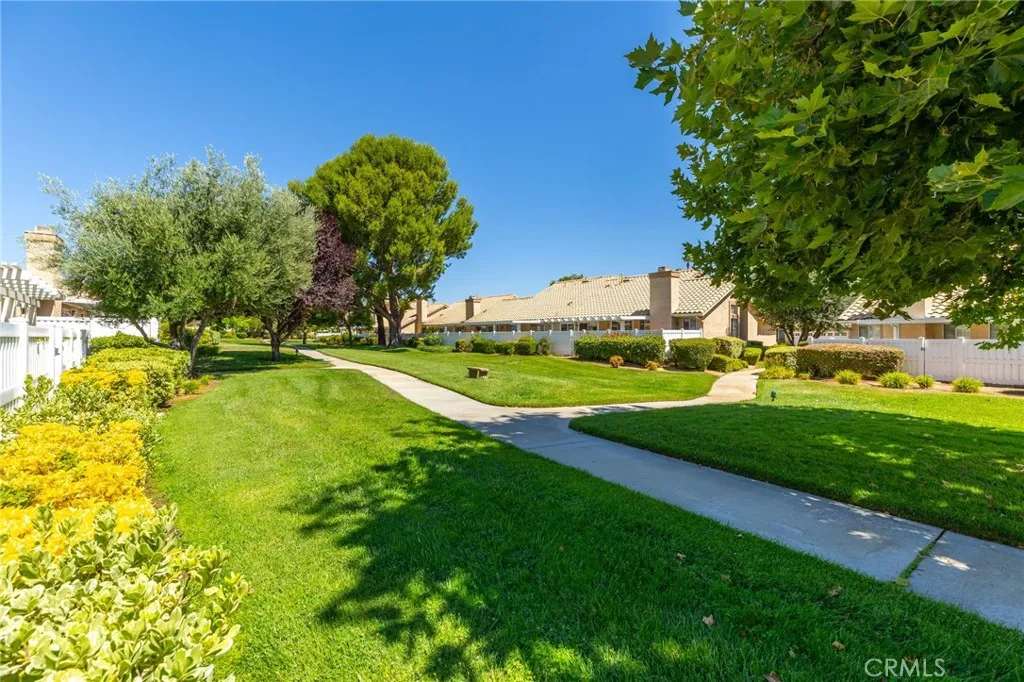 668 La Costa Drive, Banning, California 92220 home-pic-21