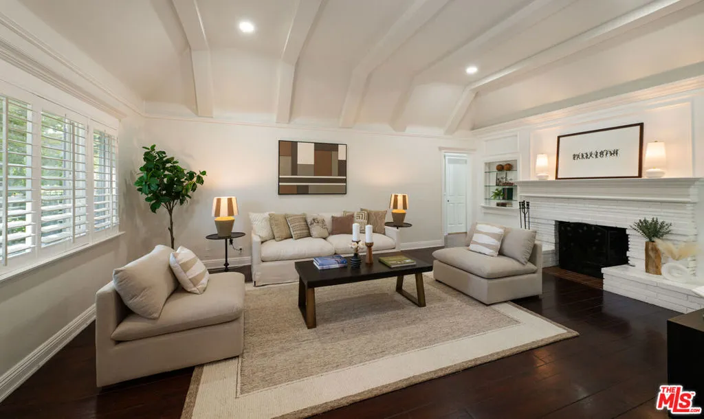 4547 Ledge Avenue, Toluca Lake, California 91602 home-pic-7