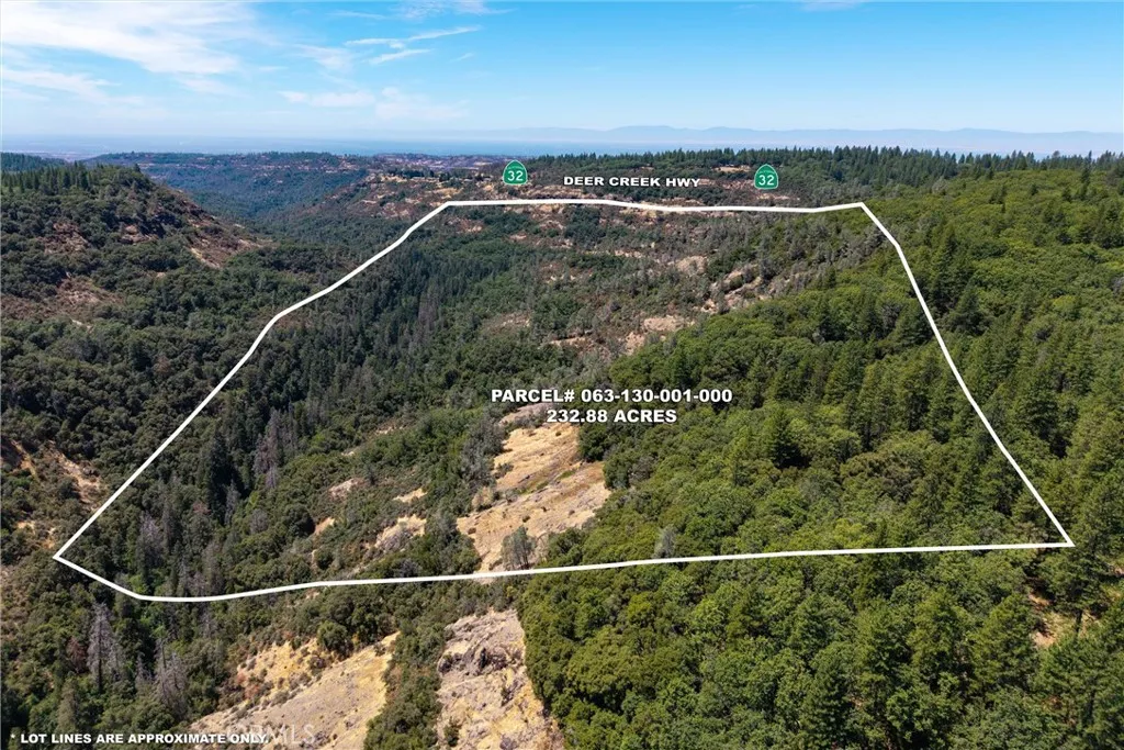 Property boundaries illustrated are approximate and should not be relied upon.