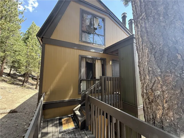 1629 Majestic Pines Drive 12, Mammoth Lakes, California 93546