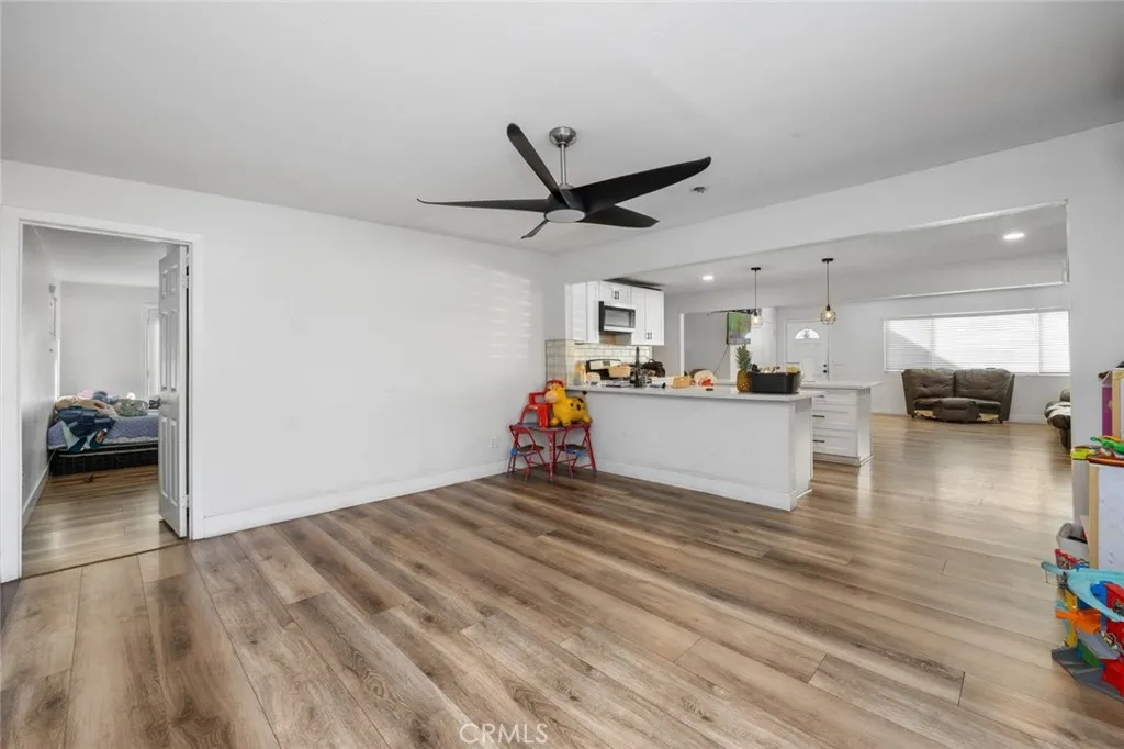 2633 Valley View Avenue, Norco, California 92860 home-pic-8