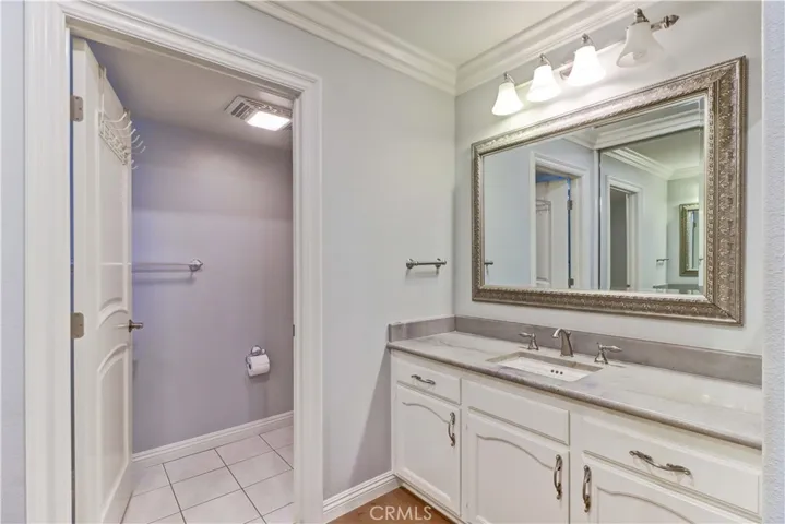 4018 Calle Sonora Este N, Laguna Woods, California 92637