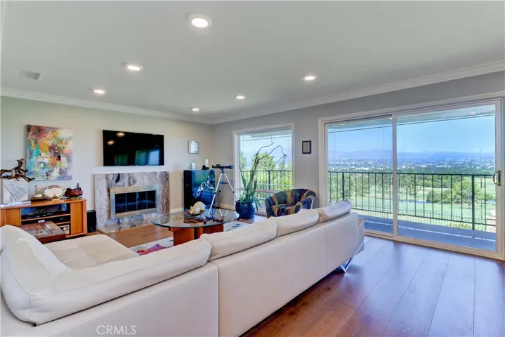 4018 Calle Sonora Este N, Laguna Woods, California 92637