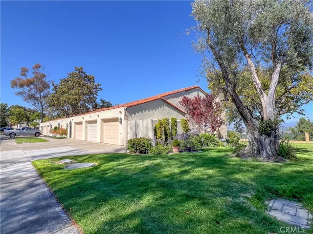 4018 Calle Sonora Este N, Laguna Woods, California 92637