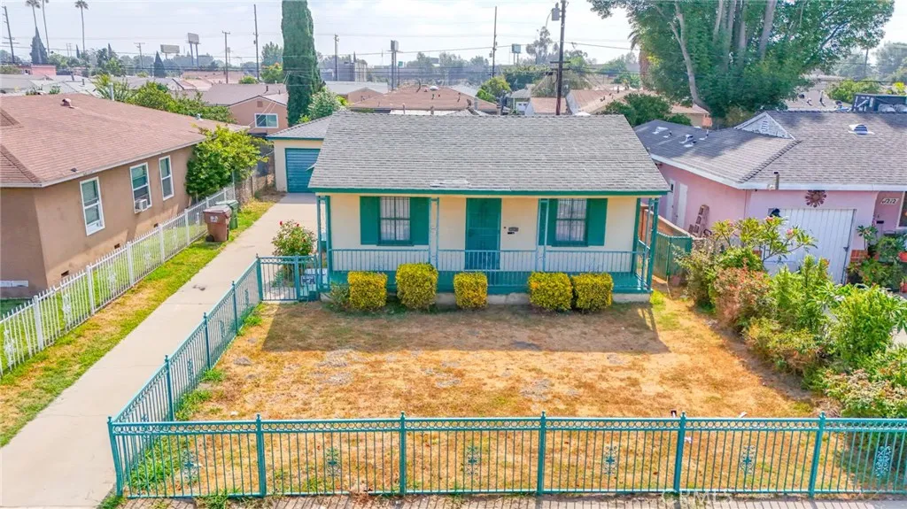 1208 S White Avenue, Compton, California 90221 home-pic-33