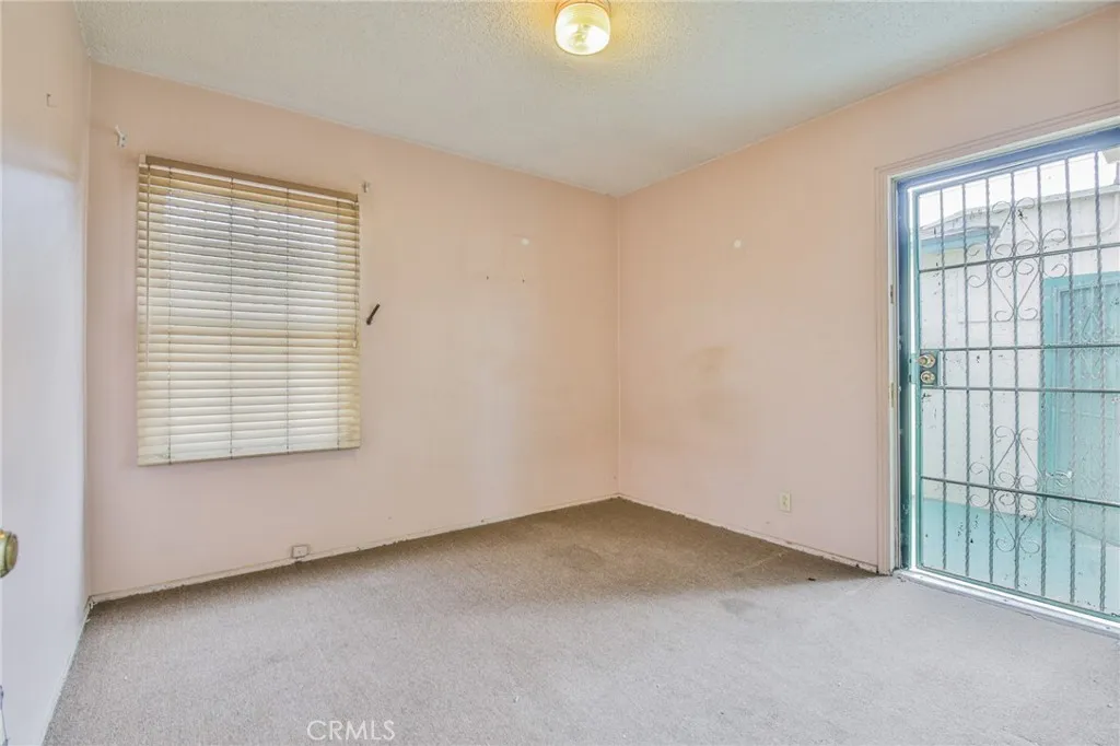 1208 S White Avenue, Compton, California 90221 home-pic-14