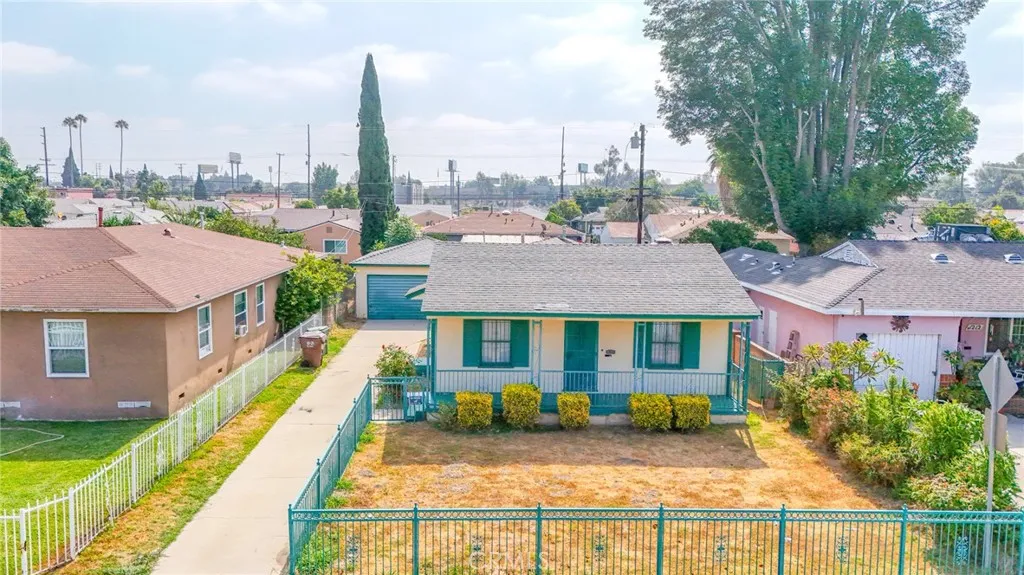 1208 S White Avenue, Compton, California 90221 home-pic-32