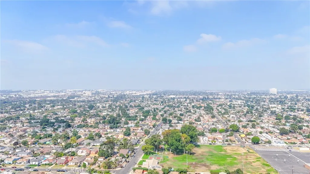 1208 S White Avenue, Compton, California 90221 home-pic-46