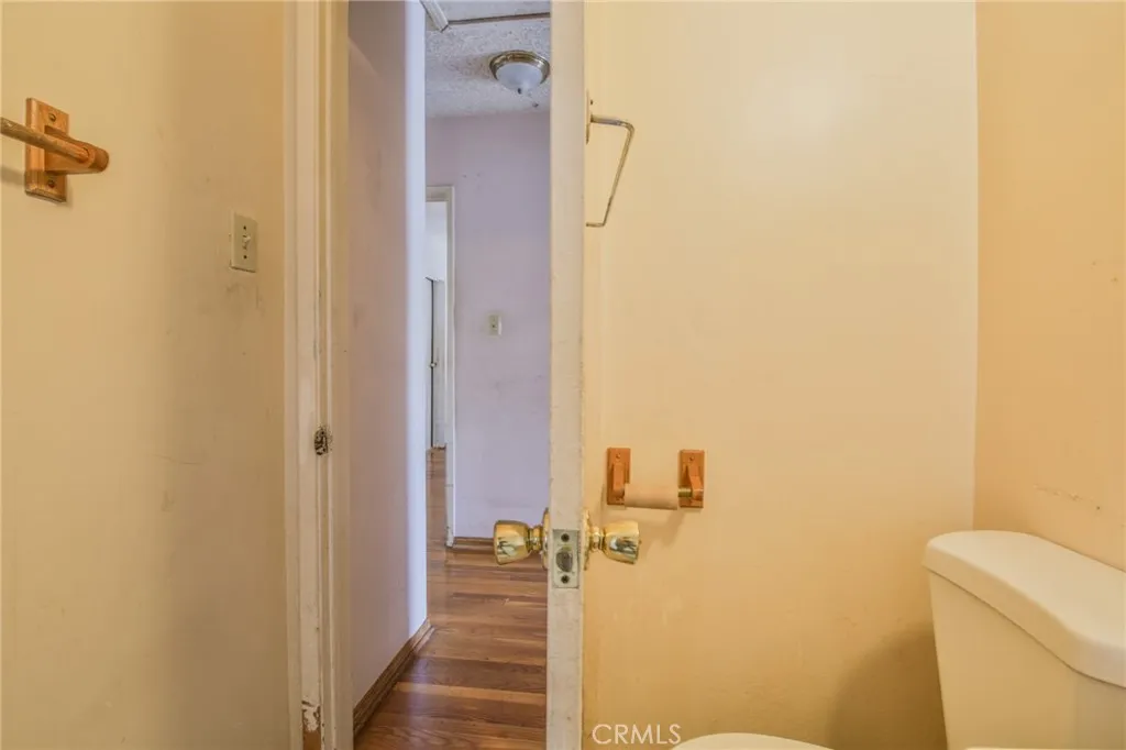1208 S White Avenue, Compton, California 90221 home-pic-17