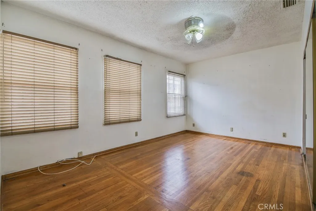 1208 S White Avenue, Compton, California 90221 home-pic-8