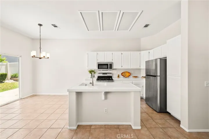 33546 Maplewood Court, Temecula, California 92592