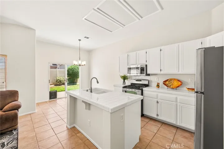 33546 Maplewood Court, Temecula, California 92592