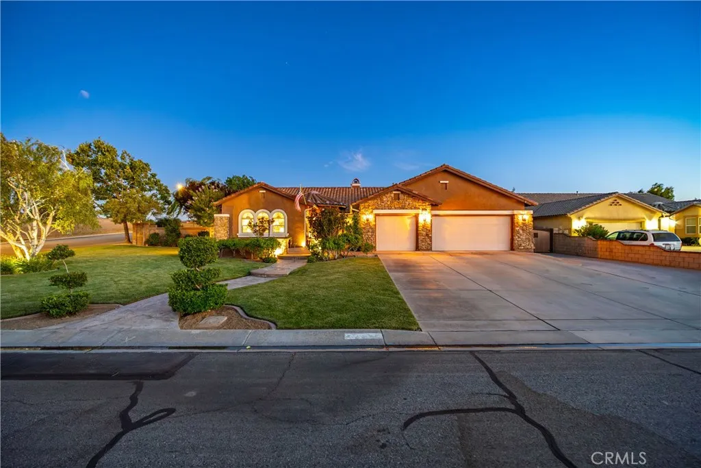 3108 West Avenue M7, Lancaster, California 93536 home-pic-6