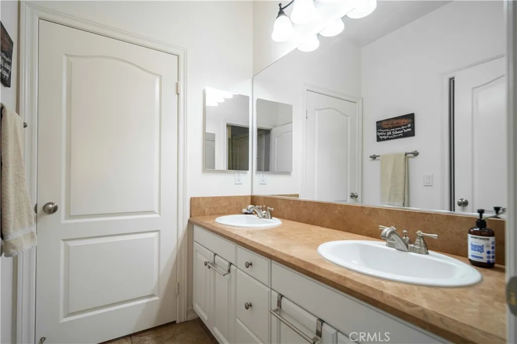 3108 West Avenue M7, Lancaster, California 93536 home-pic-42