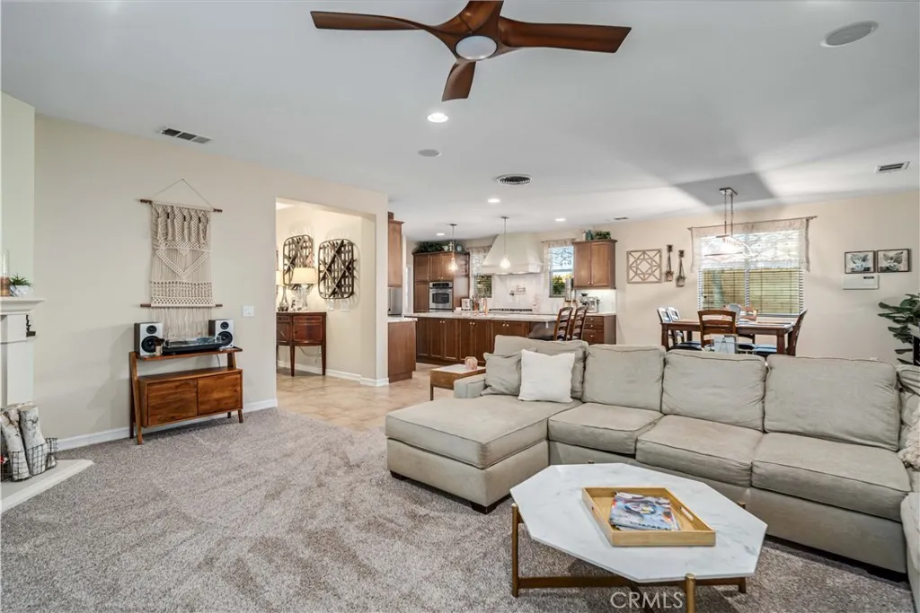 3108 West Avenue M7, Lancaster, California 93536 home-pic-28
