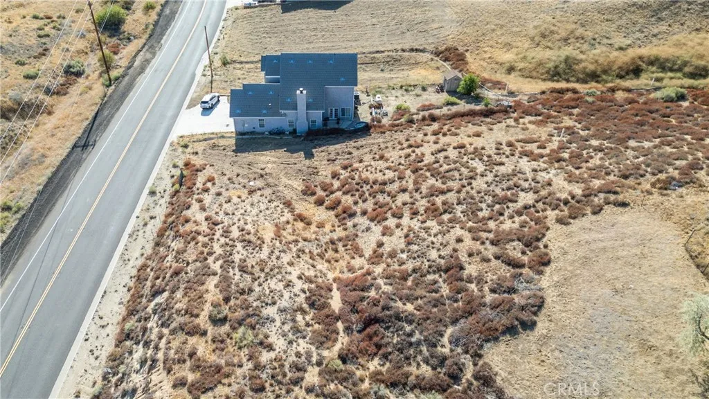 1 Johnson Road, Lake Elizabeth, California 93532 — photo 5