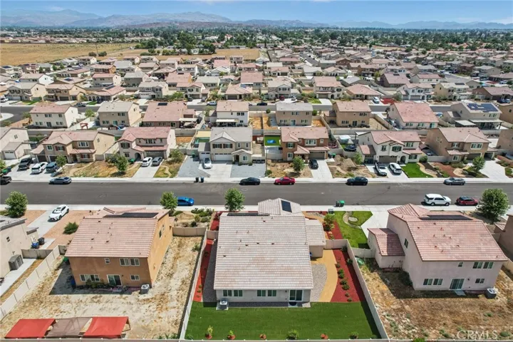 873 Canopy Lane, San Jacinto, California 92583