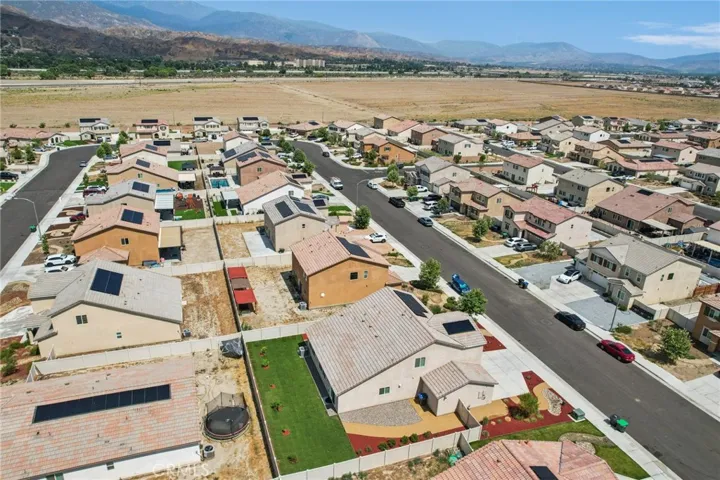 873 Canopy Lane, San Jacinto, California 92583