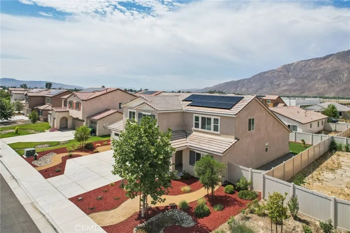 873 Canopy Lane, San Jacinto, California 92583