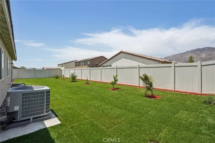 873 Canopy Lane, San Jacinto, California 92583