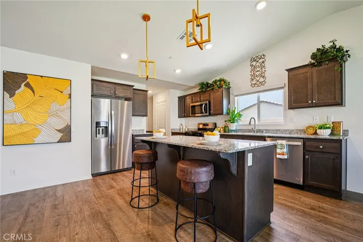 873 Canopy Lane, San Jacinto, California 92583