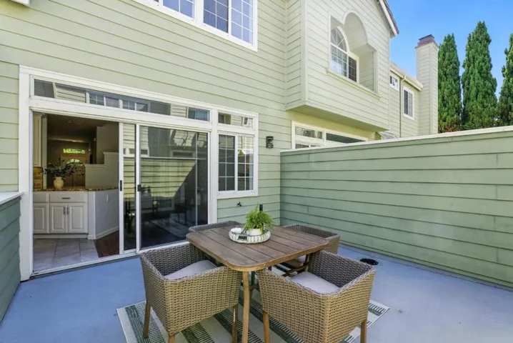 1151 La Rochelle Terrace E, Sunnyvale, California 94089
