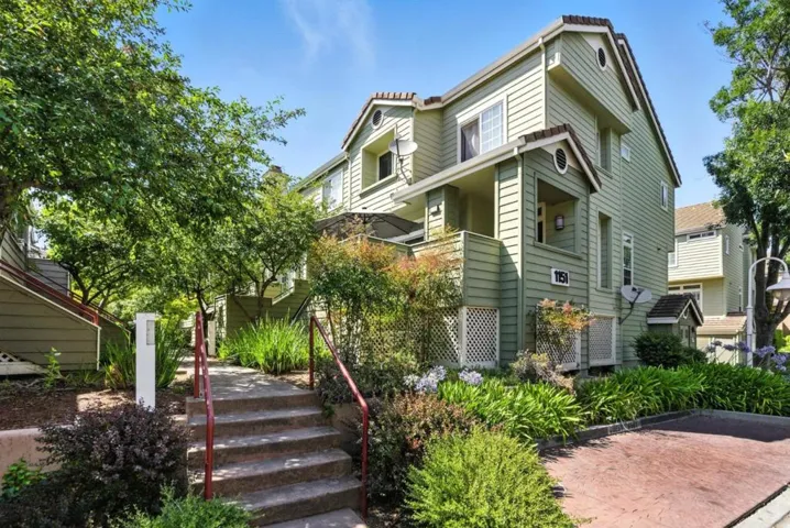 1151 La Rochelle Terrace E, Sunnyvale, California 94089