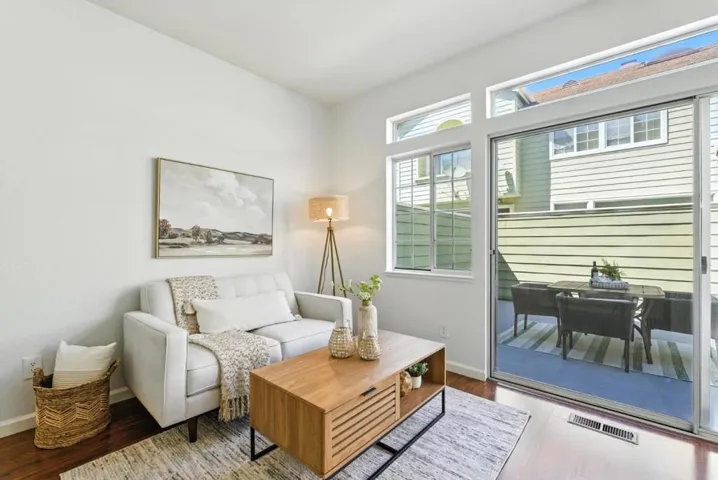 1151 La Rochelle Terrace E, Sunnyvale, California 94089