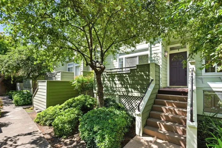 1151 La Rochelle Terrace E, Sunnyvale, California 94089