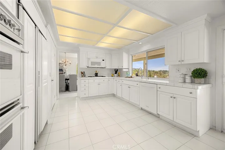 Lots of counter space in the lovely kitchen