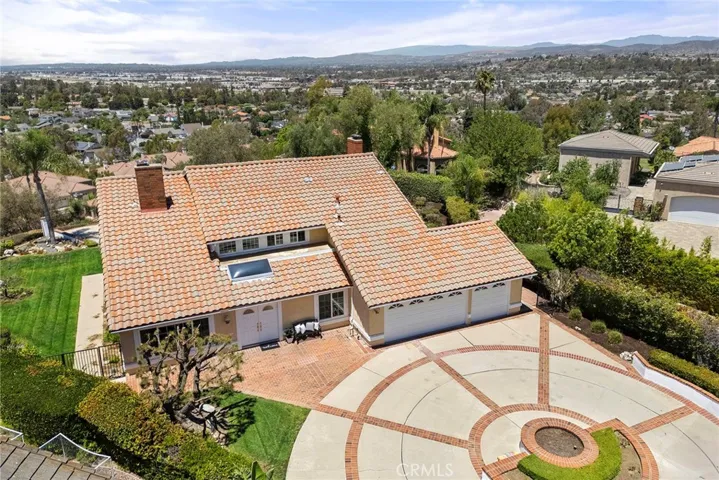 6101 E Via Sabia, Anaheim Hills, California 92807