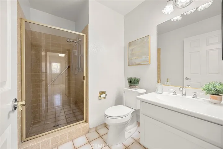 Down stairs 3/4 Bathroom