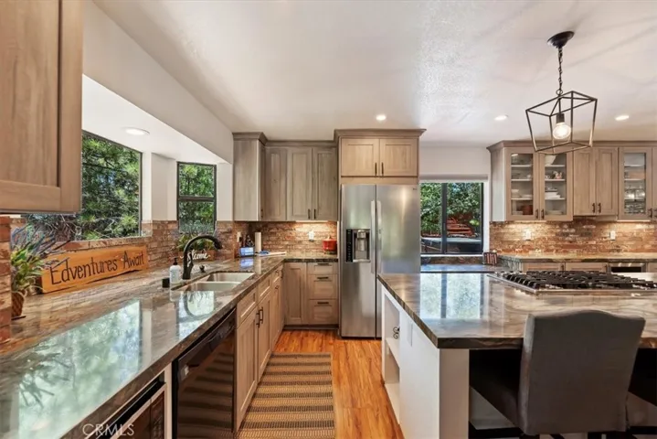1740 Cascade Road, Big Bear City, California 92314