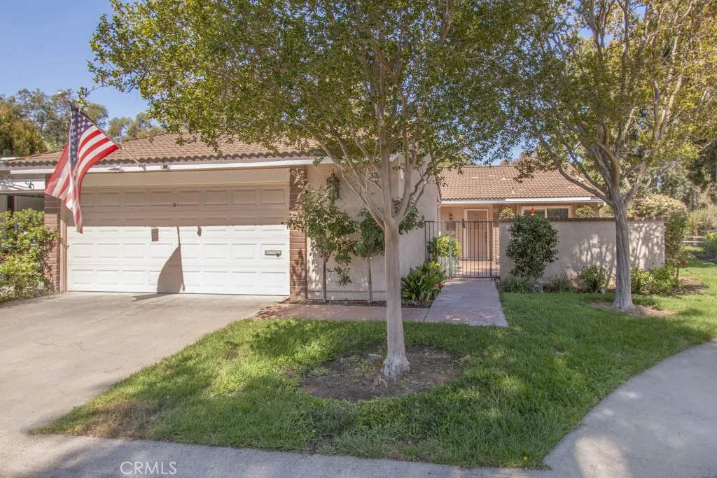 3399 Punta Alta B, Laguna Woods, California 92637, 3 Bedrooms Bedrooms, ,2 BathroomsBathrooms,Residential,For Sale,Punta Alta,OC25170966