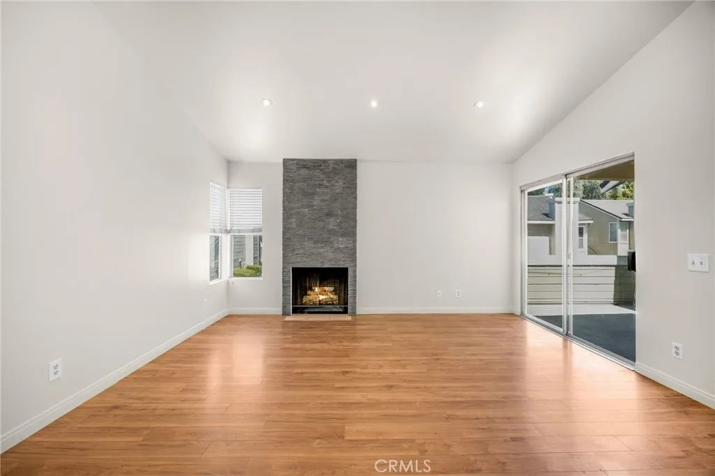 6040 Vermont Court 80, Yorba Linda, California 92887 home-pic-4