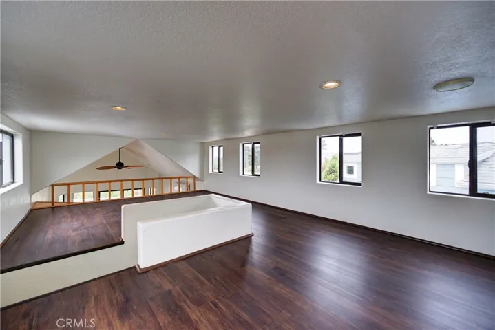 319 N. Highway 1 59d, Grover Beach, California 93433