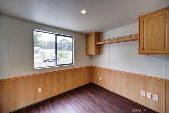 319 N. Highway 1 59d, Grover Beach, California 93433