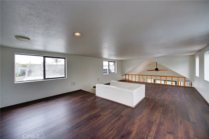 319 N. Highway 1 59d, Grover Beach, California 93433