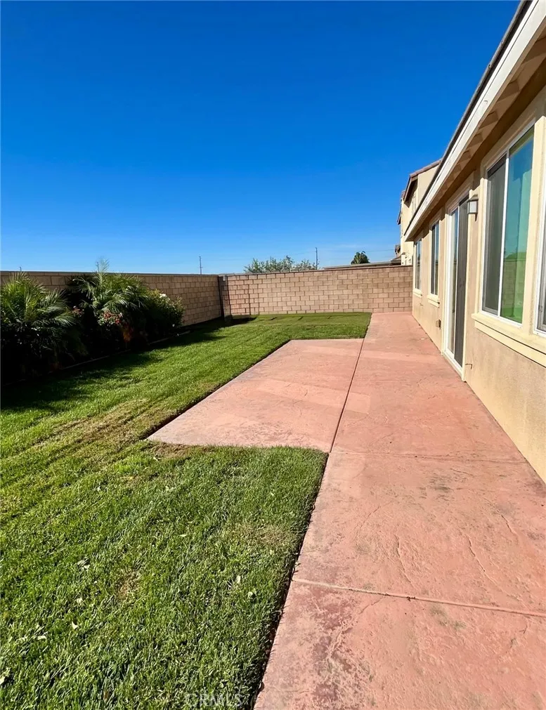 14915 Shoreham Street, Eastvale, California 92880 home-pic-20