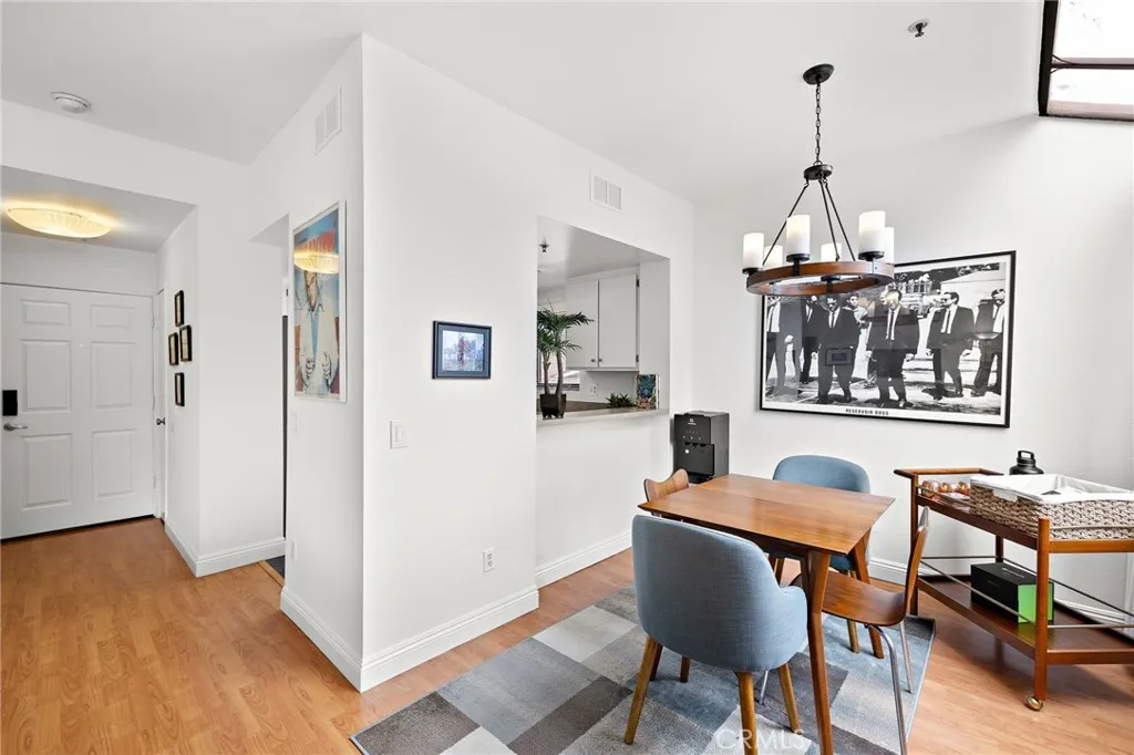 17641 Sergio Circle 203, Huntington Beach, California 92647 home-pic-7