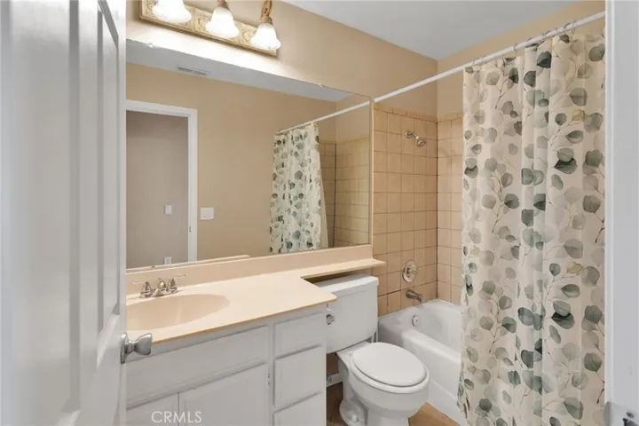 12400 Stillwater Drive, Victorville, California 92395