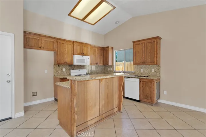 12400 Stillwater Drive, Victorville, California 92395