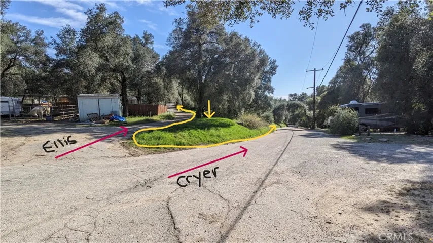 Front Narrow End of Lot