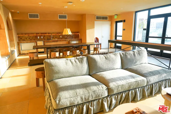 200 Mesnager Street 605, Los Angeles, California 90012