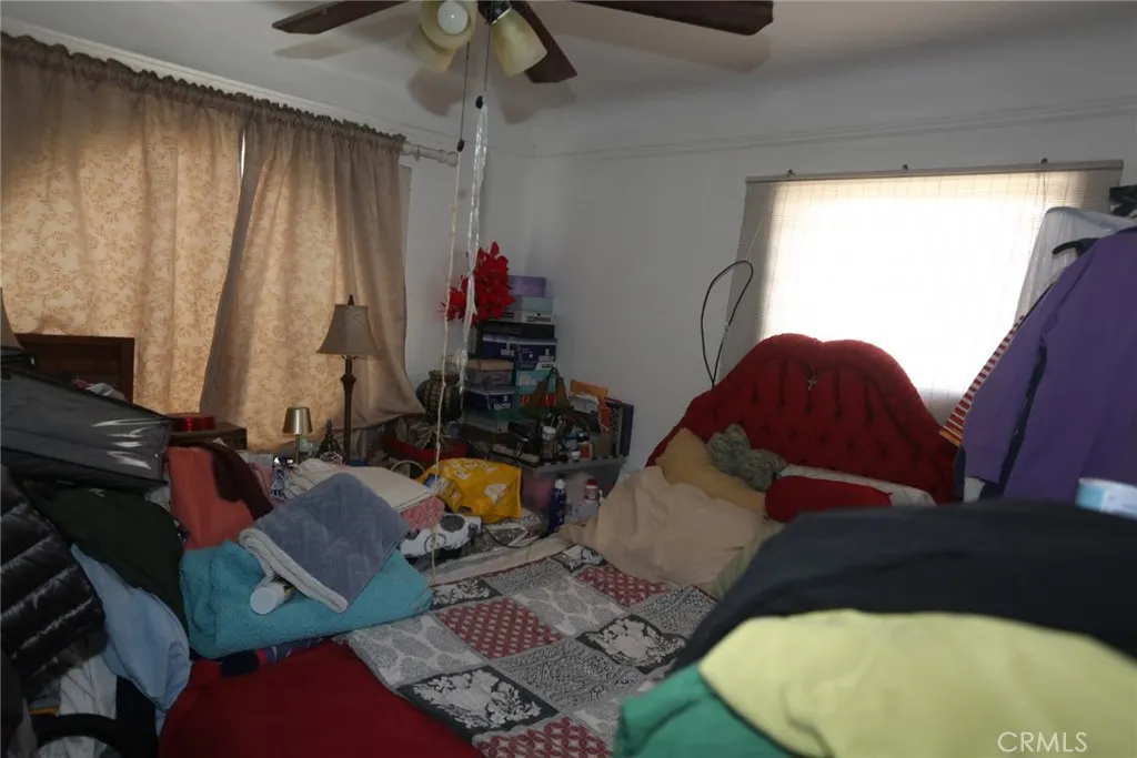 6072 Myrtle Avenue, Long Beach, California 90805 home-pic-8