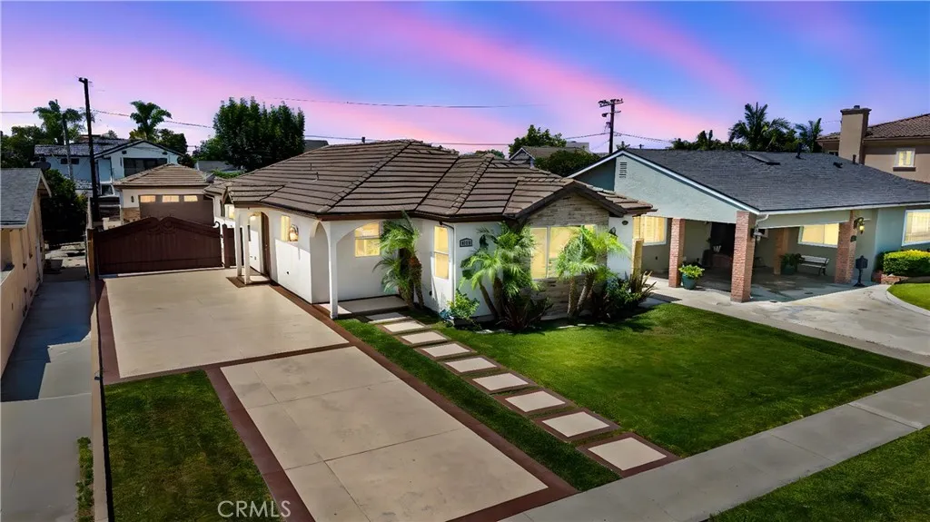 9356 Buell Street, Downey, California 90241, 3 Bedrooms Bedrooms, ,2 BathroomsBathrooms,Residential,For Sale,Buell,IV25170927