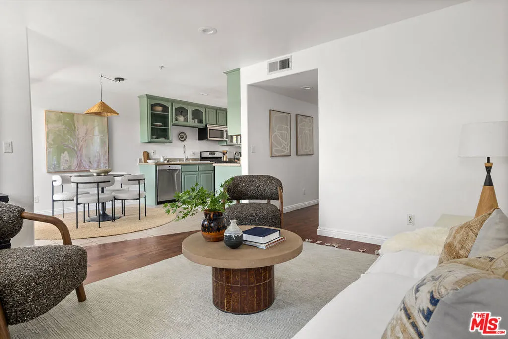 634 Prospect Avenue D, South Pasadena, California 91030 home-pic-8