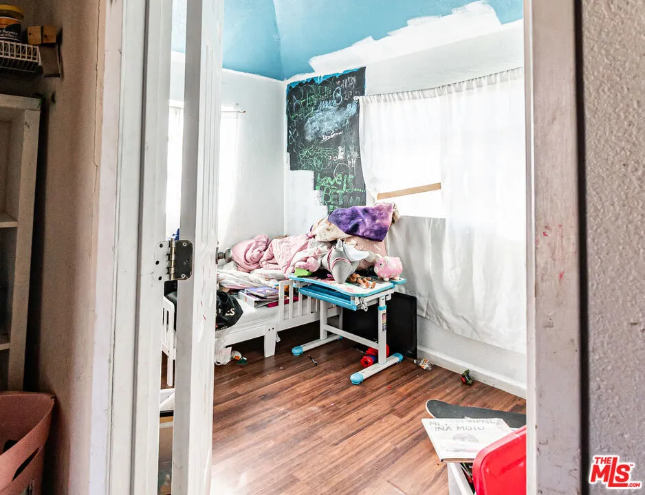 4072 S Neece Street, Corona, California 92879 home-pic-6